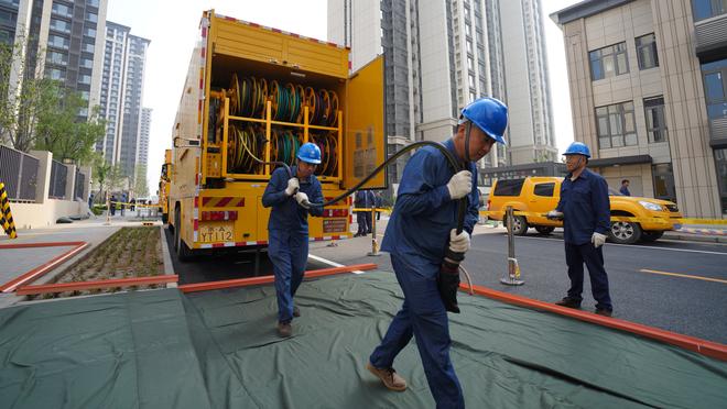 雷霆公关致迈阿密媒体：俄城或明年见？亚历山大：总决赛见